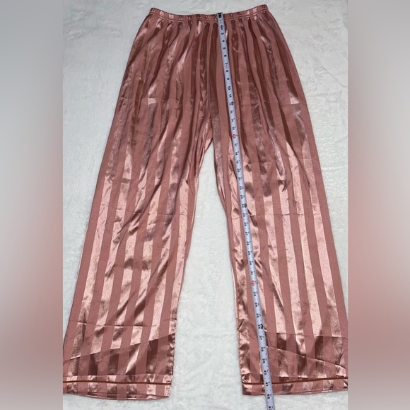 NWOT Pink Striped Silky Pajamas Sleepwear L/XL Cute Loose Oversized Button Up - Picture 3 of 5
